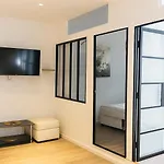 Gambetta Residences Paris Centre Апартаменты Париж