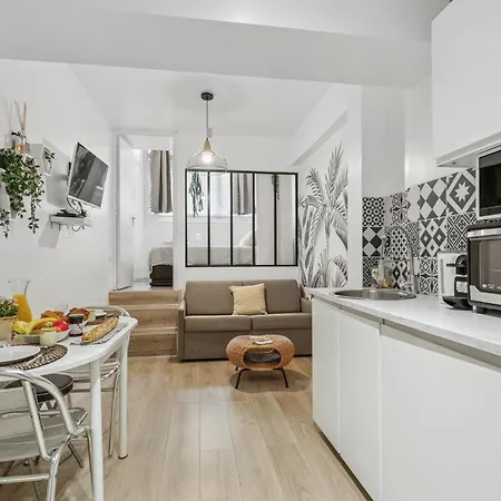 Gambetta Residences Centre *