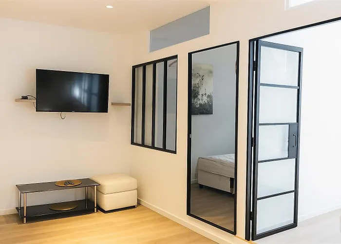 Gambetta Residences Centre شقة باريس