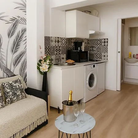 Gambetta Residences Centre * פריז
